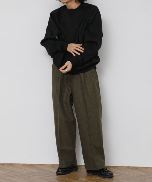 URBAN RESEARCH（アーバンリサーチ）の「DAIWA PIER39　TECH SWEAT CREW FREEDOM SLEEVE（スウェット・メンズ・BLACK/NAVY/CHARCOAL/TOP GRAY・S/M/L/XL）」の9枚目の写真