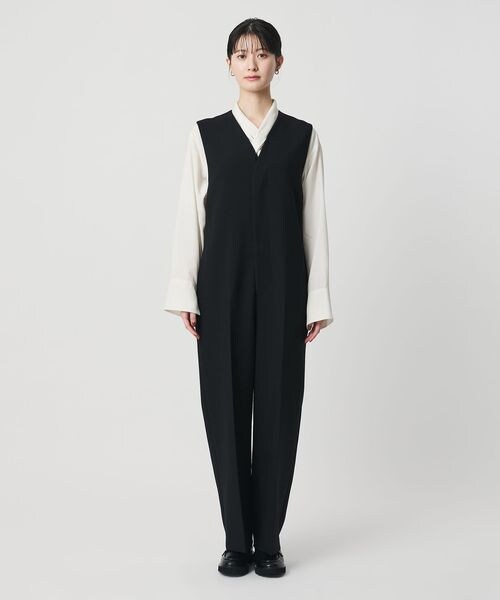 BEAUTY&YOUTH UNITED ARROWS（ビューティーアンドユースユナイテッドアローズ）の「Vネックオールインワン（オールインワン・サロペット・レディース・BLACK(10)/DK.GRAY(23)・S/M）」の7枚目の写真