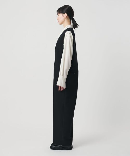 BEAUTY&YOUTH UNITED ARROWS（ビューティーアンドユースユナイテッドアローズ）の「Vネックオールインワン（オールインワン・サロペット・レディース・BLACK(10)/DK.GRAY(23)・S/M）」の8枚目の写真