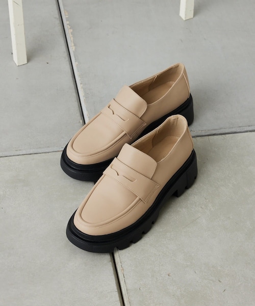 GALLARDAGALANTE（ガリャルダガランテ）の「【2.718】タンクソールローファー（その他シューズ・レディース・ブラック/ベージュ・38/37/36）」の2枚目の写真