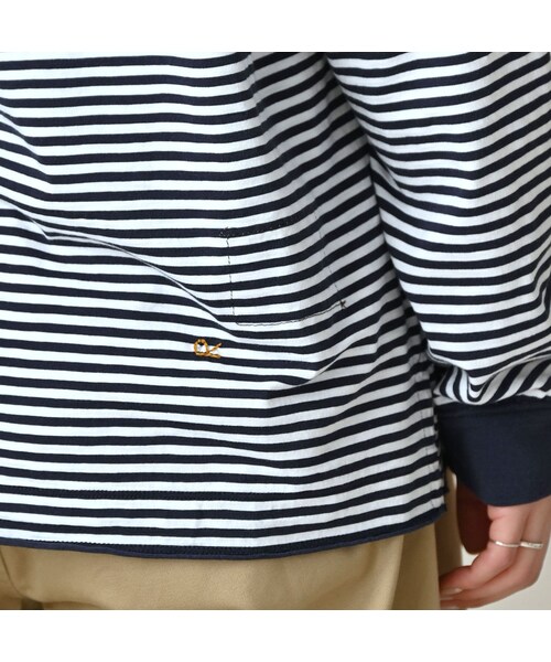 45R(フォーティファイブアール)の「スーピマ天竺の908オーシャンTシャツ(トップス・レディース・53-白×アカ/63-白×グリーン/72-白×ブルー・01-XS/02-S/03-M/04-L)」の16枚目の写真