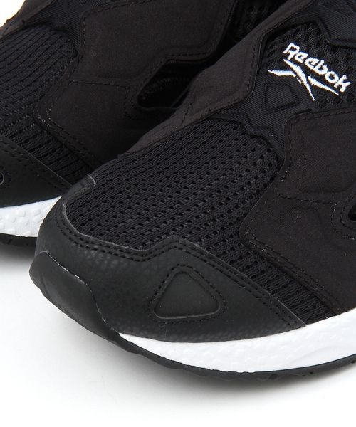 BAYFLOW(ベイフロー)の「INSTAPUMP FURY 95(その他・メンズ・ブラック19・S(26cm)/M(27cm)/L(28cm))」の6枚目の写真