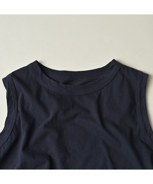 45R（フォーティファイブアール）の「ONEONE 宝物のキャミ（トップス・レディース・66-グレーカーキ/74-ネイビー/82-金茶/92-クロ・00-フリー）」の6枚目の写真