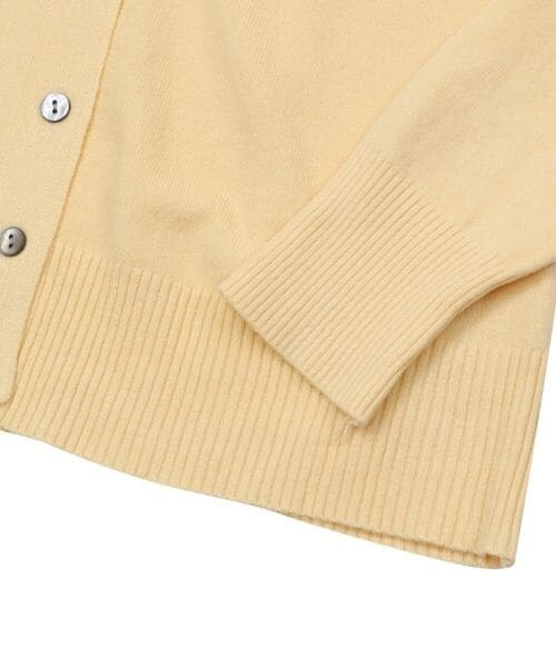 ALAND（エーランド）の「MUCENT／REITZVネックカーディガン（トップス・グレー(15)/ブラック(19)/ライトベージュ(56)/ライトブルー(82)・F）」の22枚目の写真