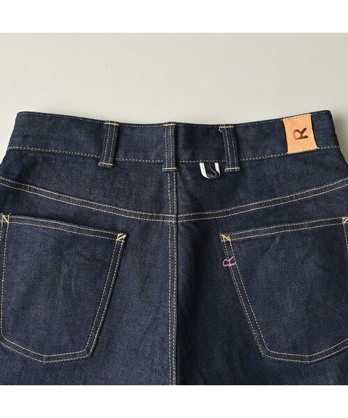 ライ麦ストレッチデニムのNEW桃比女