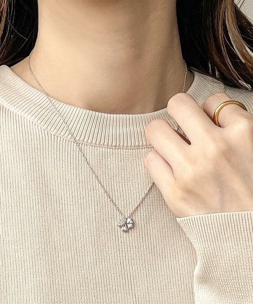 3coins（3coins）の「キラキラリボンプチペン（ネックレス・レディース・その他/シルバー・FREE）」の2枚目の写真