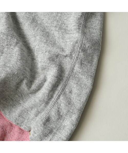 45R（フォーティファイブアール）の「リバーシブルジャカードの908Tシャツ（トップス・レディース・12-ボーンホワイトトップ/13-リネンベージュトップ/24-グレートップ/72-Umiiブルー・02-S/03-M/04-L）」の22枚目の写真