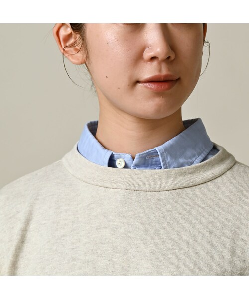 45R（フォーティファイブアール）の「ロゴジャカードのビッグスリットTシャツ（トップス・レディース・12-ボーンホワイトトップ/13-リネンベージュトップ/24-グレートップ/72-Umiiブルー・00-フリー）」の10枚目の写真