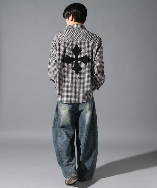 ALAND(エーランド)の「LAND MUSEUM/チェックチョーカー長袖シャツ(トップス・ブラック(19)/ネイビー(88)・M/L)」の5枚目の写真