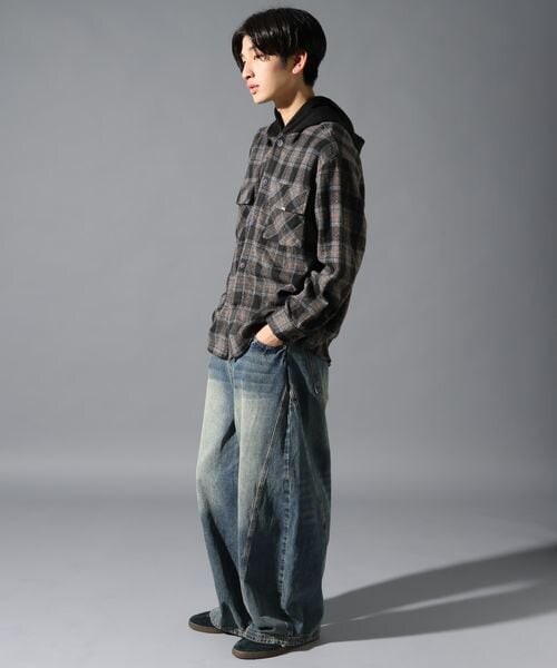 ALAND(エーランド)の「LAND MUSEUM/フード切り替え長袖シャツ(トップス・ブラック(19)/ブルー(80)・S/M/L)」の17枚目の写真