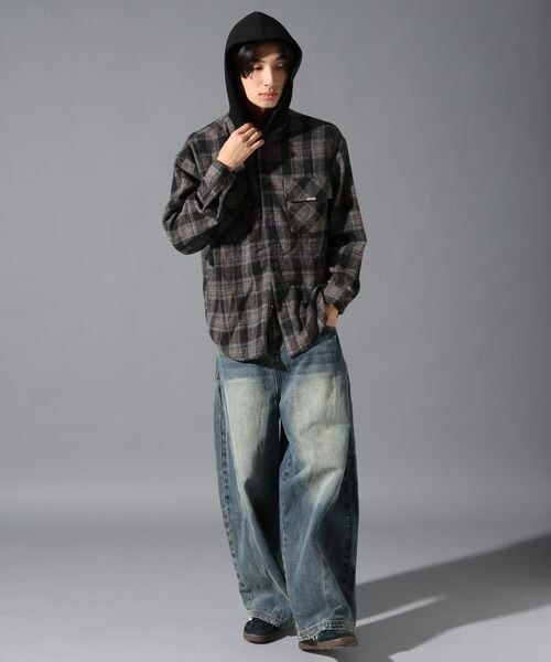 ALAND(エーランド)の「LAND MUSEUM/フード切り替え長袖シャツ(トップス・ブラック(19)/ブルー(80)・S/M/L)」の21枚目の写真