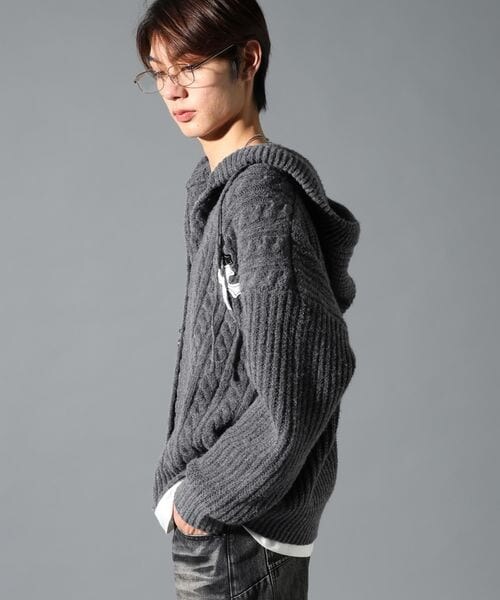 ALAND（エーランド）の「LAND MUSEUM／クロスケーブルフードカーディガン（トップス・グレー(15)/ブラック(19)・S/M/L）」の16枚目の写真