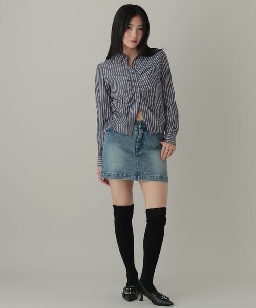 ALAND（エーランド）の「3.3 Field Trip／フロントギャザーコンパクトシャツ（トップス・ブラック(19)/サックス(85)・F）」の3枚目の写真