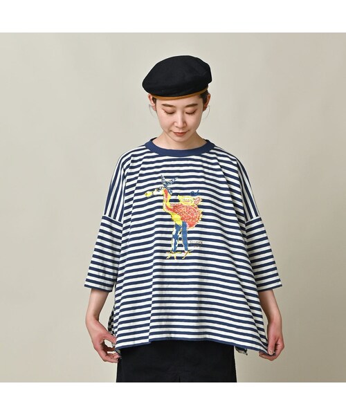 45R（フォーティファイブアール）の「ボーダー天竺フラミングウェイプリントのビッグスリットTシャツ（トップス・レディース・02-シロ×ブルー・00-フリー）」の4枚目の写真