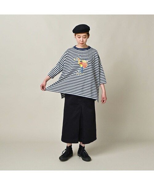 45R（フォーティファイブアール）の「ボーダー天竺フラミングウェイプリントのビッグスリットTシャツ（トップス・レディース・02-シロ×ブルー・00-フリー）」の3枚目の写真