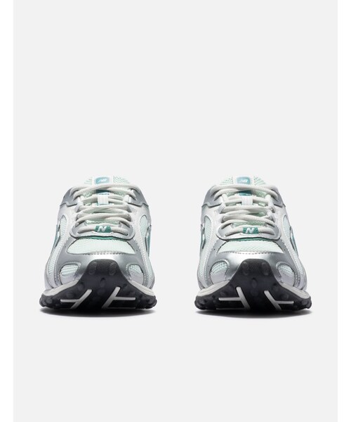 NEW BALANCE（ニューバランス）の「204L（その他・メンズ・other・US 7 ""/ W 8.5/US 7.5 ""/ W 9/US 8.5 ""/ W 10/US 9 ""/ W 10.5/US 8 ""/ W 9.5/US 9.5 ""/ W 11/US 10 ""/ W 11.5/US 10.5 ""/ W 12/US 11 ""/ W 12.5/US 12 ""/ W 13.5）」の2枚目の写真