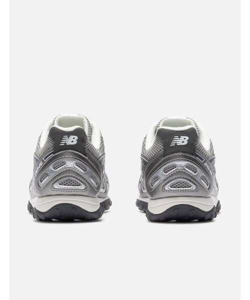 NEW BALANCE（ニューバランス）の「204L（その他・メンズ・other・US 7 ""/ W 8.5/US 7.5 ""/ W 9/US 8.5 ""/ W 10/US 9 ""/ W 10.5/US 8 ""/ W 9.5/US 9.5 ""/ W 11/US 10 ""/ W 11.5/US 10.5 ""/ W 12/US 11 ""/ W 12.5/US 12 ""/ W 13.5）」の3枚目の写真