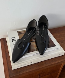 CAPRICIEUX LE'MAGE | クロスストラップフラットシューズ(その他シューズ)