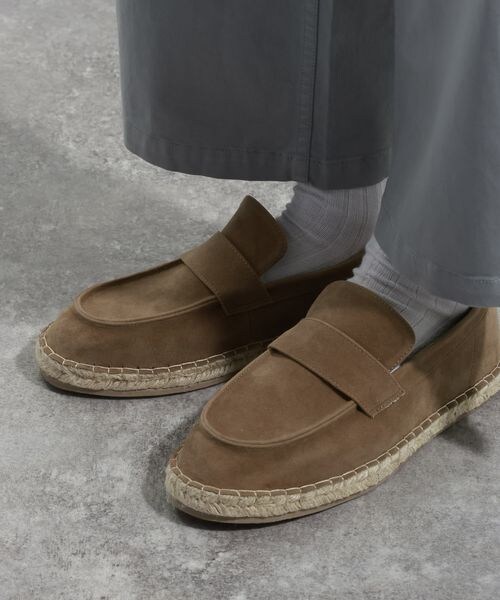 BAYFLOW（ベイフロー）の「≪予約≫フェイクスエードエスパドリーユ（その他・メンズ・チャコール18/ベージュ55・S(26.5cm)/M(27.5cm)）」の2枚目の写真