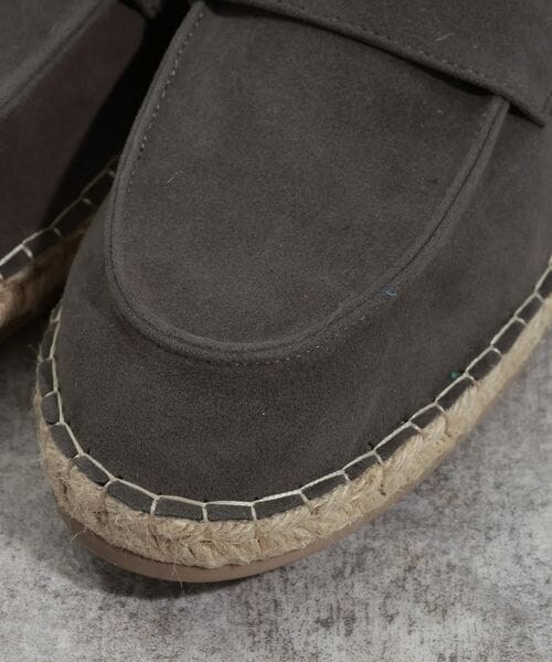 BAYFLOW（ベイフロー）の「≪予約≫フェイクスエードエスパドリーユ（その他・メンズ・チャコール18/ベージュ55・S(26.5cm)/M(27.5cm)）」の7枚目の写真