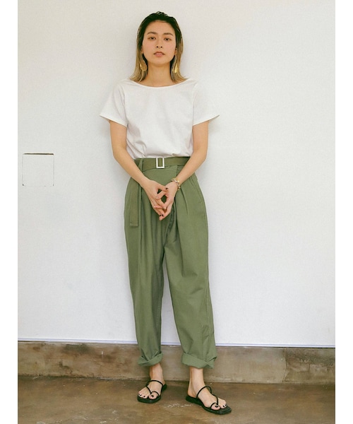 Ungrid（アングリッド）の「ボリュームシルエットミリタリーパンツ（その他パンツ・レディース・オフホワイト/アイボリー/カーキ・S/M）」の6枚目の写真