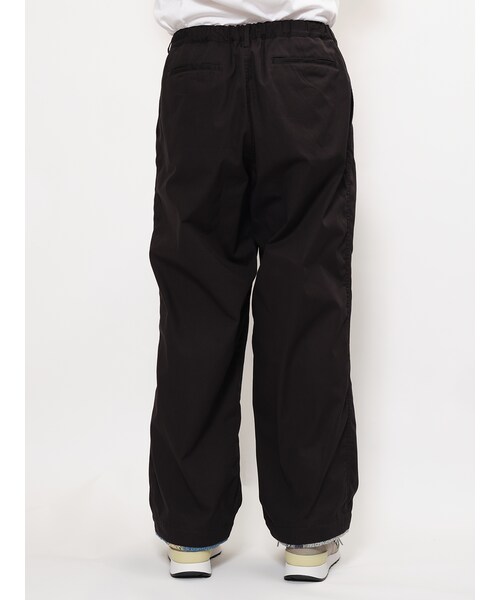 WHIZLIMITED(ウィズリミテッド)の「SHELL PANTS(パンツ・BEIGE/NAVY/BLACK・M/L)」の2枚目の写真