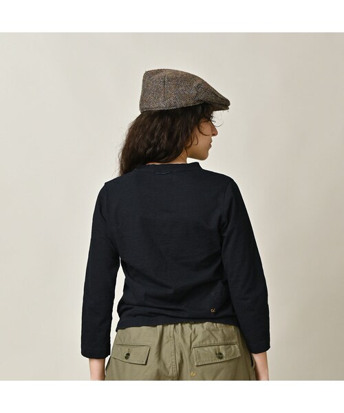 45R(フォーティファイブアール)の「ペーペー君のベタッチプリント四角Tシャツ(再び・影色納戸)(トップス・レディース・75-影色納戸・01-S/02-M/03-L/04-XL/05-XXL)」の6枚目の写真