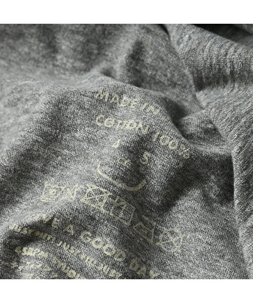 45R(フォーティファイブアール)の「ペーペー君のベタッチプリント四角Tシャツ(再び・トップ)(トップス・レディース・05-ボーンホワイト/23-グレートップ/62-カーキトップ・01-S/02-M/03-L/04-XL/05-XXL)」の16枚目の写真