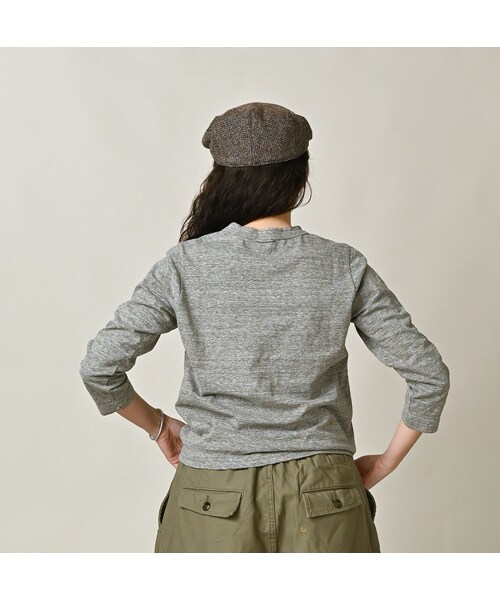 45R(フォーティファイブアール)の「ペーペー君のベタッチプリント四角Tシャツ(再び・トップ)(トップス・レディース・05-ボーンホワイト/23-グレートップ/62-カーキトップ・01-S/02-M/03-L/04-XL/05-XXL)」の8枚目の写真