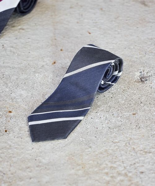 GLOBAL WORK（グローバルワーク）の「リネンブレンドアソートタイ/Salon de GW/647506（その他・メンズ・ダークオリーブ/ストライプ78/ブルー/小紋84/ネイビー/ペイズリー85/ネイビー/バティック86/ネイビー/ストライプ88/ネイビー/ストライプ89・F）」の5枚目の写真