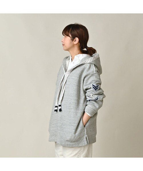 45R(フォーティファイブアール)の「葉山ものがたり 裏毛の908ブルーオーシャンケーブルフーディ(トップ)(トップス・レディース・23-グレートップ・02-S/04-L)」の6枚目の写真