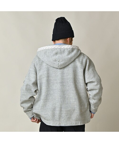 45R(フォーティファイブアール)の「葉山ものがたり 裏毛の908ブルーオーシャンケーブルフーディ(トップ)(トップス・レディース・23-グレートップ・02-S/04-L)」の11枚目の写真