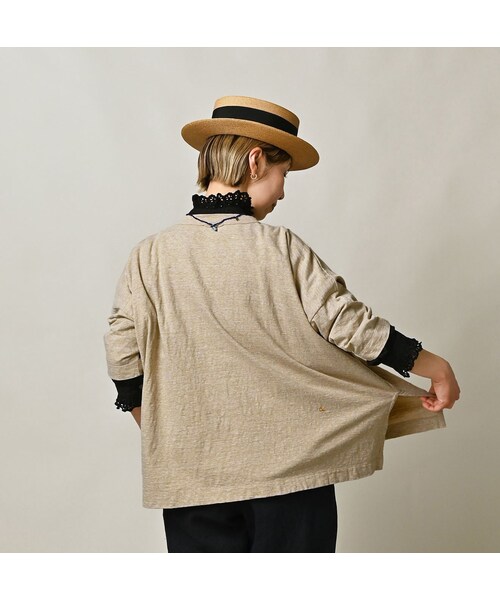 45R(フォーティファイブアール)の「天竺のビッグスリットTシャツ(トップ)(トップス・レディース・12-リネンベージュトップ・00-フリー)」の6枚目の写真