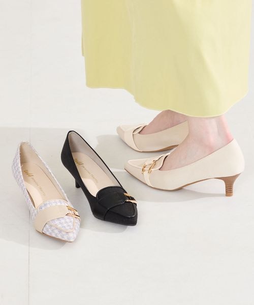 ORiental TRaffic（オリエンタルトラフィック）の「サイドバックルポインテッドトゥパンプス/62104（シューズ・ベージュ10/ブラック20/パープル51・34(22.0cm)/35(22.5cm)/36(23.0cm)/37(23.5cm)/38(24.0cm)/39(24.5cm)/40(25.0cm)/41(25.5cm)/42(26.0cm)）」の5枚目の写真