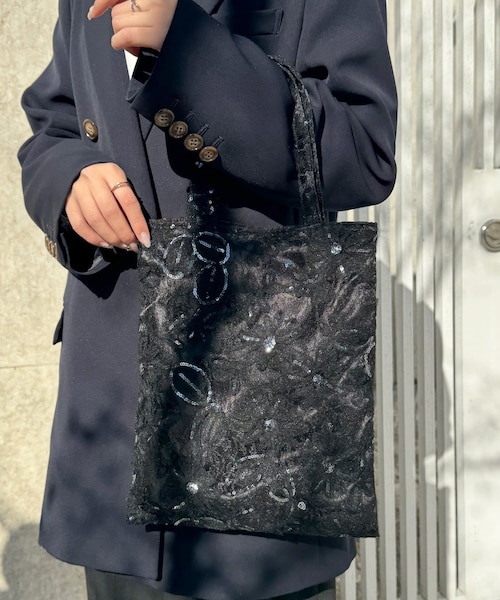 Lattice（Lattice）の「【オケージョン】レーストートバッグ（バッグ・レディース・アイボリー/ブラック・FREE）」の2枚目の写真