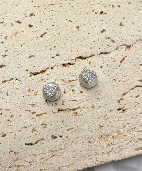 Lattice（Lattice）の「ハートマグネットピアス（イヤリング・レディース・ゴールド/シルバー・FREE）」の2枚目の写真