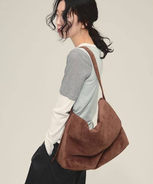 JEANASIS(ジーナシス)の「Flap Shoulder Bag(バッグ・ブラック(09)/ブラウン(58)・FREE)」の7枚目の写真