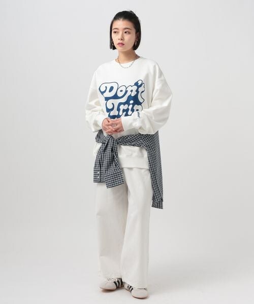 BAYFLOW（ベイフロー）の「別注プリントスウェットプルオーバー（ユニセックス）（その他・オフホワイト11/ピンク20/グリーン70・M/L）」の5枚目の写真