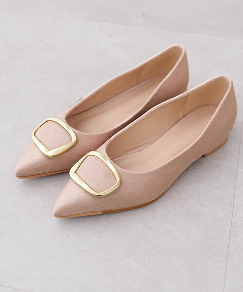 natural couture（ナチュラルクチュール）の「バックルポイントパンプス（パンプス・レディース・グレー/ピンクベージュ/ブラック・L/M）」の3枚目の写真