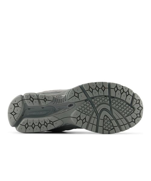 NEW BALANCE（ニューバランス）の「2002R（その他・メンズ・GRAY(10)・22CM/22.5CM/23CM/23.5CM/24CM/24.5CM/25CM/25.5CM/26CM/26.5CM/27CM/27.5CM/28CM/28.5CM/29CM/30CM）」の5枚目の写真