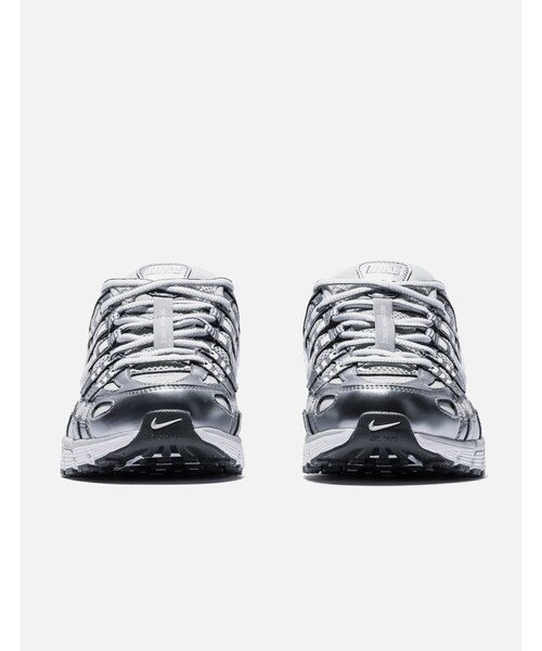 NIKE(ナイキ)の「Nike P-6000(その他・レディース・other・US 4.5 ""/ W 6/US 5 ""/ W 6.5/US 5.5 ""/ W 7/US 6 ""/ W 7.5/US 6.5 ""/ W 8/US 7 ""/ W 8.5)」の2枚目の写真