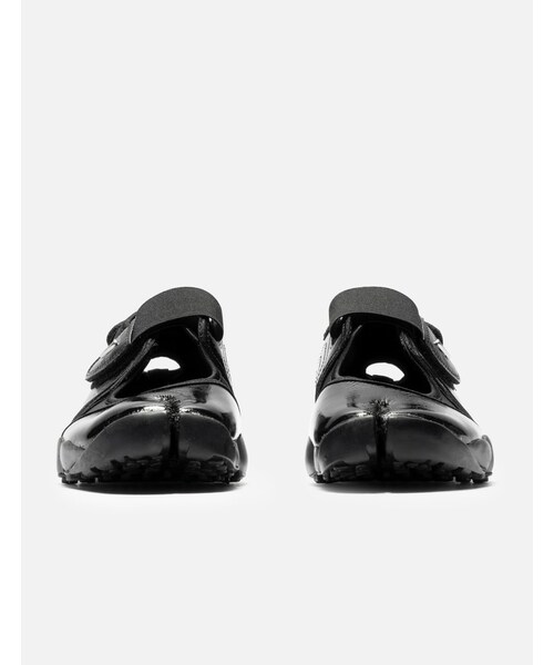 NIKE(ナイキ)の「Nike Air Rift(その他・レディース・other・US 4.5 ""/ W 6/US 5 ""/ W 6.5/US 5.5 ""/ W 7/US 6 ""/ W 7.5/US 6.5 ""/ W 8/US 7 ""/ W 8.5/US 7.5 ""/ W 9)」の2枚目の写真