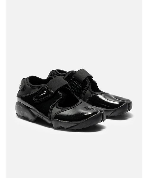 NIKE(ナイキ)の「Nike Air Rift(その他・レディース・other・US 4.5 ""/ W 6/US 5 ""/ W 6.5/US 5.5 ""/ W 7/US 6 ""/ W 7.5/US 6.5 ""/ W 8/US 7 ""/ W 8.5/US 7.5 ""/ W 9)」の4枚目の写真