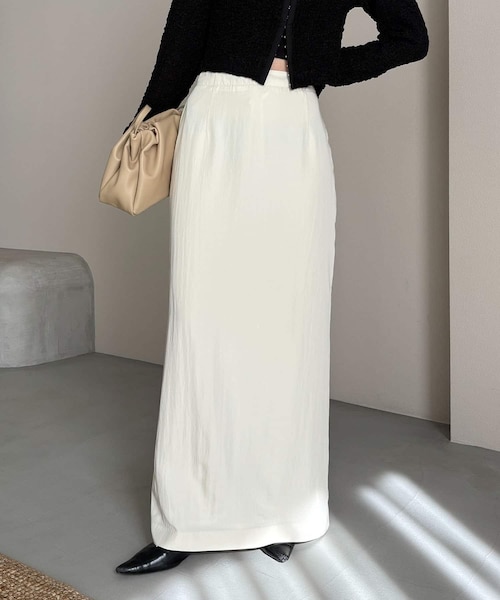 CAPRICIEUX LE'MAGE(カプリシューレマージュ)の「【mana企画】ドロストマキシスカート(スカート・レディース・エクリュ/ブラック・38/PS(低身長)/36)」の1枚目の写真