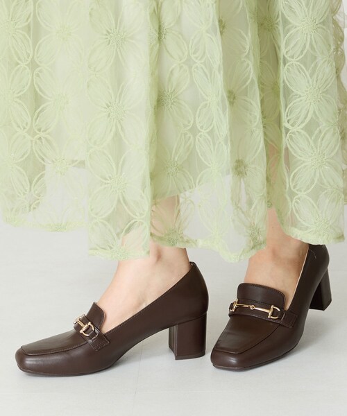 ORiental TRaffic（オリエンタルトラフィック）の「【跳べるパンプス】ビットヒールローファー/跳べるパンプスシリーズ累計150万足突破/R-3214（その他・レディース・ベージュ/ブラック/ブルー/キャメル/ブラウン・33/21.5cm/34/22.0cm/35/225.cm/36/23.0cm/37/23.5cm/38/24.0cm/39/24.5cm/40/25.0cm/41/25.5cm/42/26.0cm/43/26.5cm）」の22枚目の写真