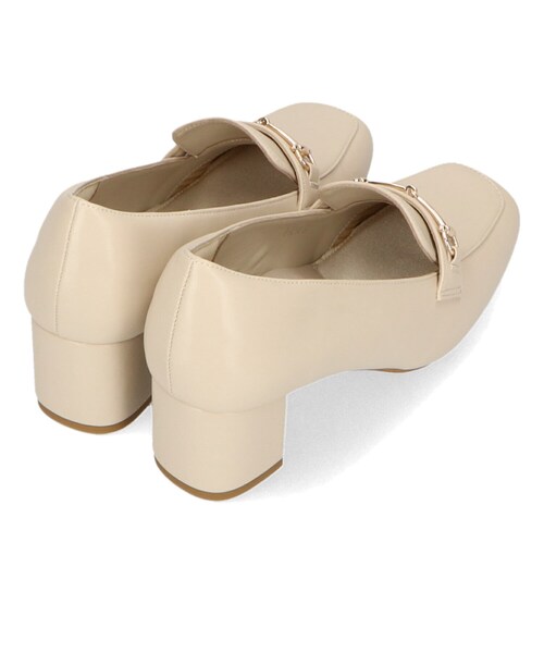 ORiental TRaffic（オリエンタルトラフィック）の「【跳べるパンプス】ビットヒールローファー/跳べるパンプスシリーズ累計150万足突破/R-3214（その他・レディース・ベージュ/ブラック/ブルー/キャメル/ブラウン・33/21.5cm/34/22.0cm/35/225.cm/36/23.0cm/37/23.5cm/38/24.0cm/39/24.5cm/40/25.0cm/41/25.5cm/42/26.0cm/43/26.5cm）」の8枚目の写真