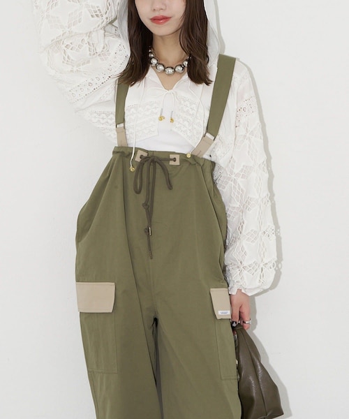 CIAOPANIC（チャオパニック）の「【UNESS/ユーネス】サスペンダー付ワイドカーゴパンツ/サロペット（カーゴパンツ・レディース・ベージュ/カーキ・ONE）」の2枚目の写真