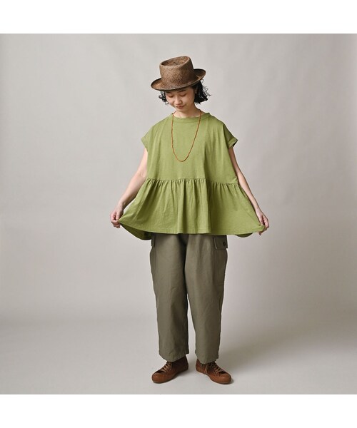 45R(フォーティファイブアール)の「ONEONE 宝物の天竺ギャザーMキャミ(トップス・レディース・61-ミドリ/63-ミドリ/64-ミドリ/82-シガー/83-シガー/85-シガー/84-シガー/81-シガー/62-ミドリ/54-アカ/53-アカ・00-フリー)」の13枚目の写真