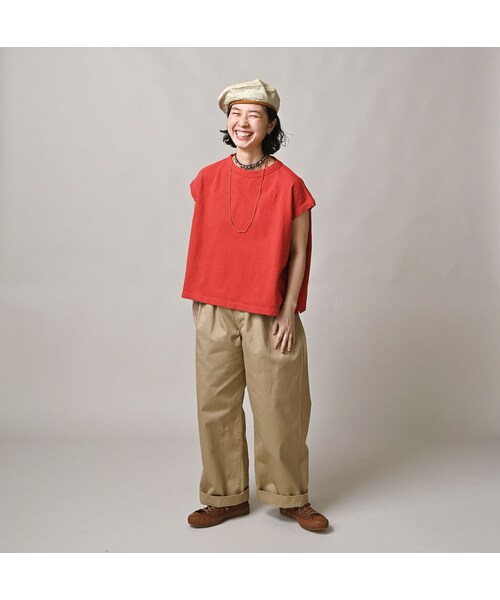 45R（フォーティファイブアール）の「ONEONE 宝物のMキャミ（トップス・レディース・52-アカ(フラミンゴ刺繍)/77-シロ×ネイビー/81-シガー(ハチ刺繍)・00-フリー）」の5枚目の写真