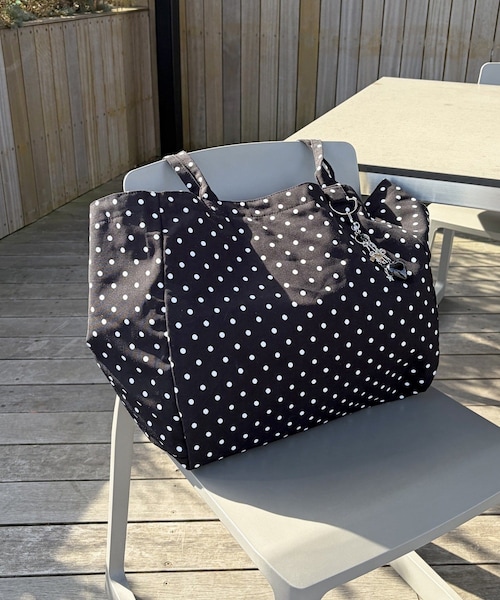 Lattice（Lattice）の「ビッグトートバッグ（バッグ・レディース・ブルー/ブラック/レッド・FREE）」の2枚目の写真